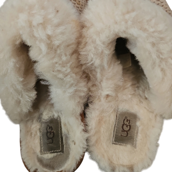 UGG  COZY Knit Slippers - Picture 4 of 8
